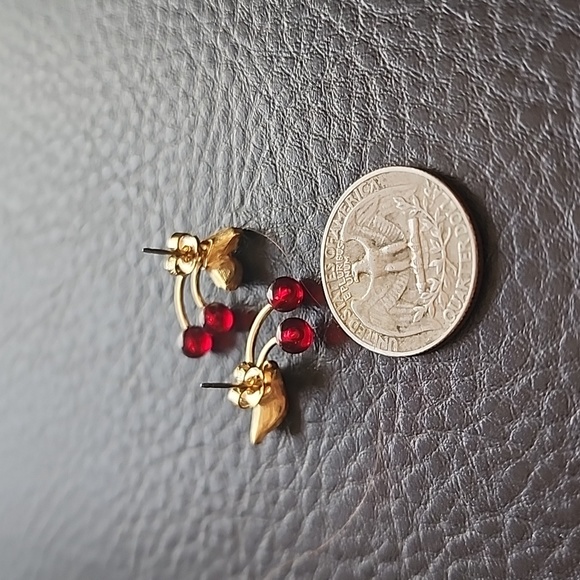 VTG earrings - Picture 7 of 7